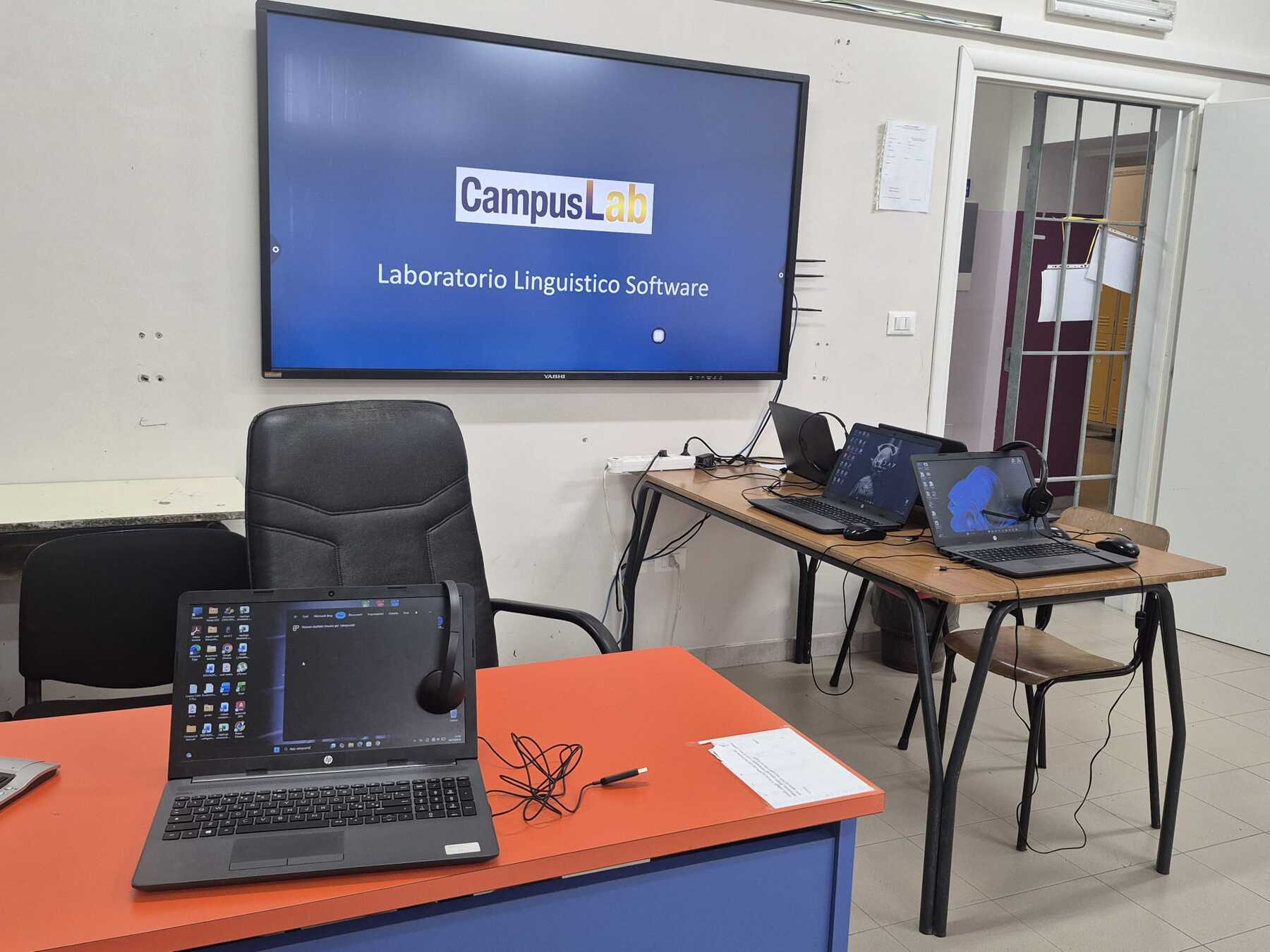 Aula Informatica-linguistica Otranto